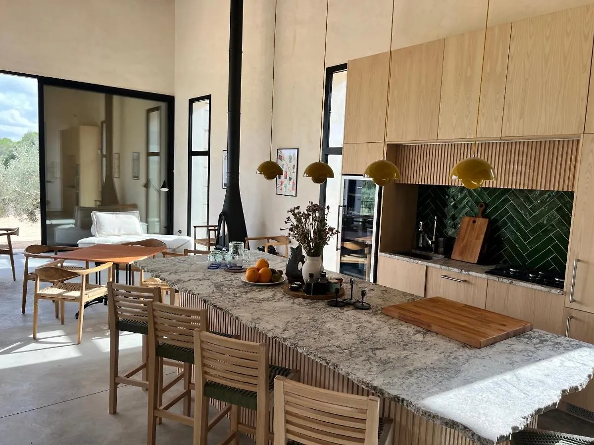Chalet Los Dos Caballeros Winery & Vacation Rental Llubi Spain